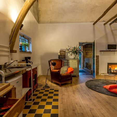 Aan De Holle Weg. Zeer Landelijk Gelegen Verbouwde Stal Tot Woning Nuth Zewnętrze zdjęcie