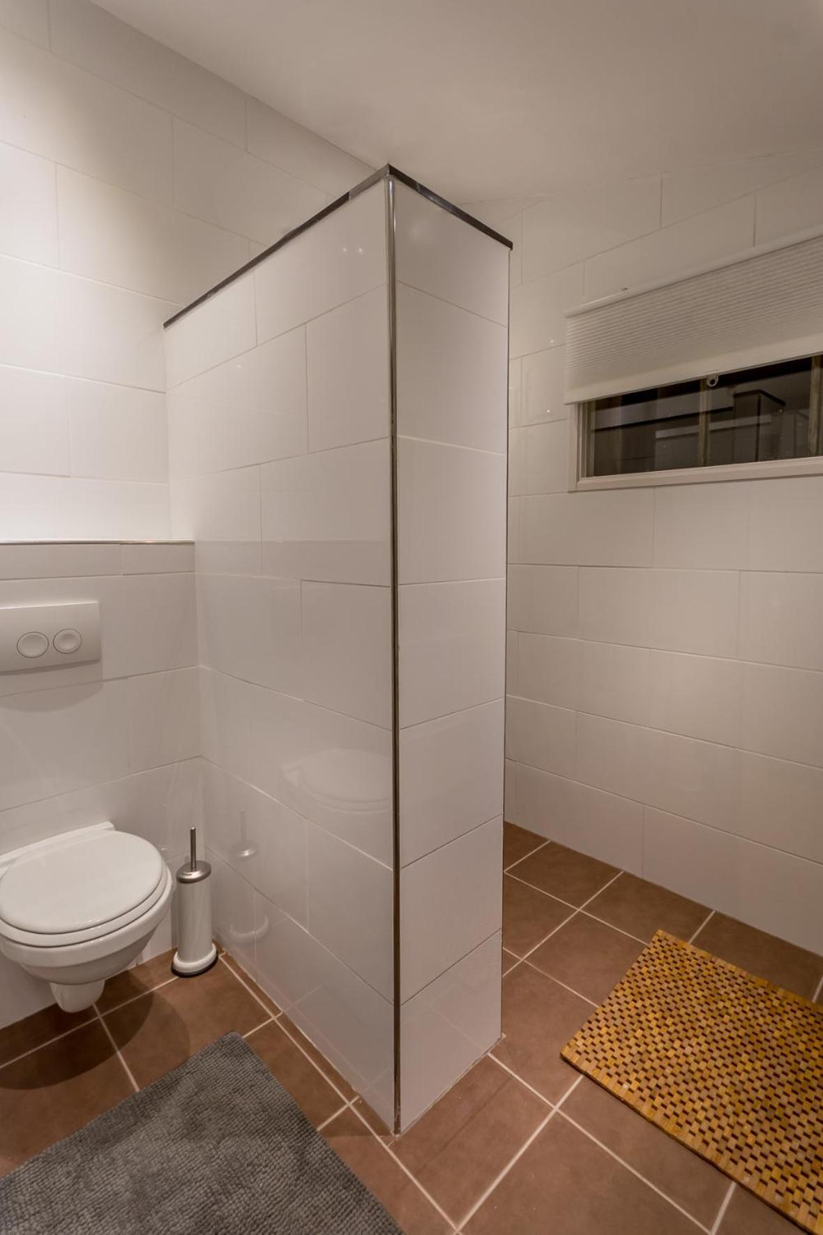 Aan De Holle Weg. Zeer Landelijk Gelegen Verbouwde Stal Tot Woning Nuth Zewnętrze zdjęcie